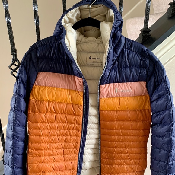 cotopaxi Jackets & Blazers - Cotopaxi Women’s Fuego Down Hooded Jacket SMALL Like new condition.